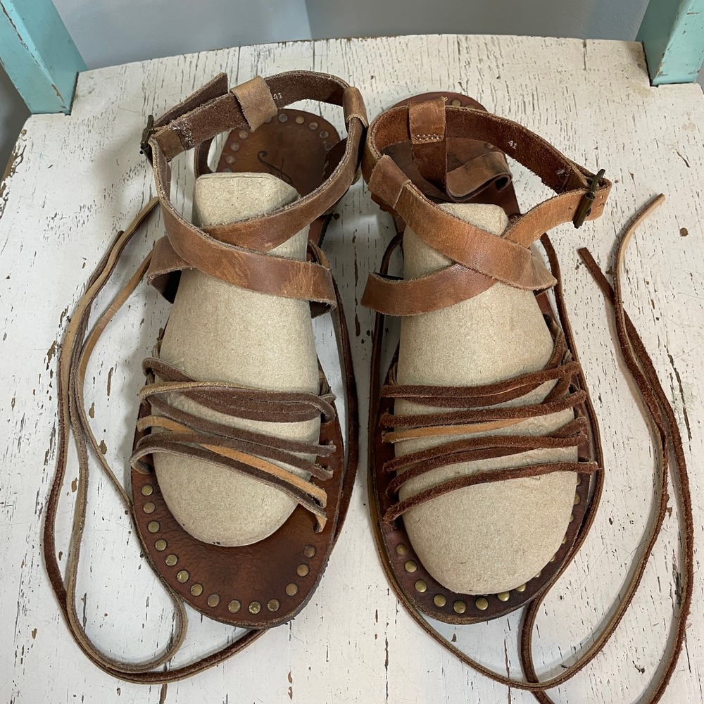 Free People Brown Leather Willow Gladiator Lace Up Sandals Ankle Tie Sz 41/10.5